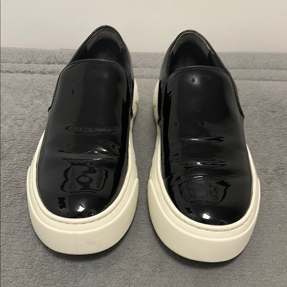 Tory Burch Slip On Sneakers - Ladybug 8M